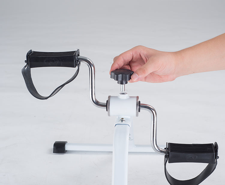 portable pedal exerciser fitness machine
